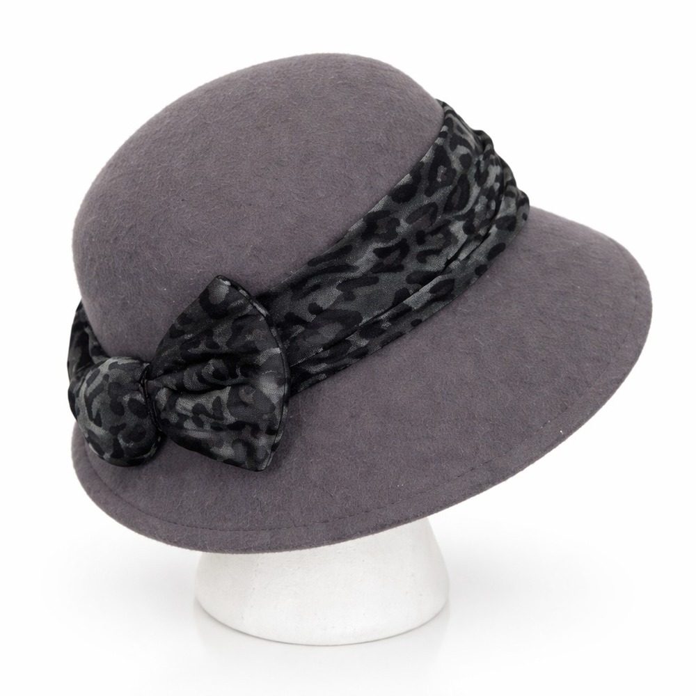 Scala Pronto‎ Womens Velvet Animal Print Trim Cloche Hat One Size Gray 100% Wool